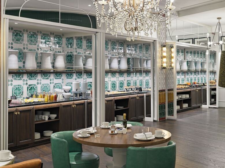 Hotel H10 Madison