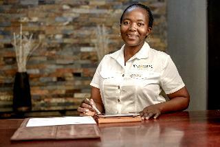 Hotel Shiduli Private Game Lodge