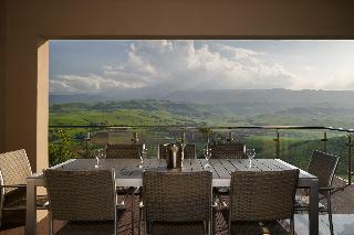 Hotel Cayley Mountain Resort