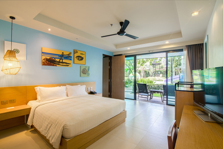 Hotel Holiday Ao Nang Beach Resort, Krabi
