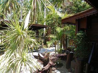 Baan Habeebee Resort