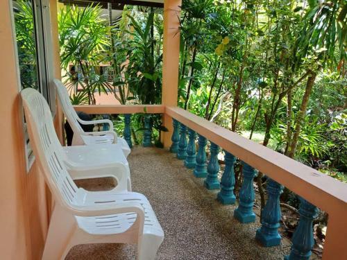 Anawin Bungalows