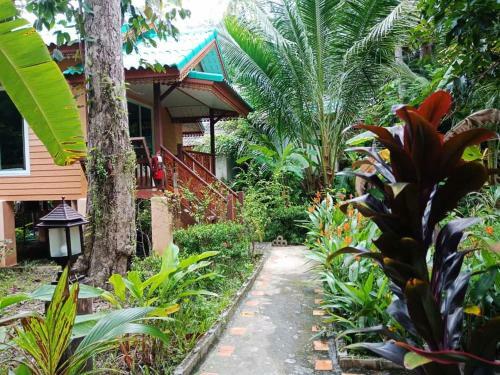 Anawin Bungalows