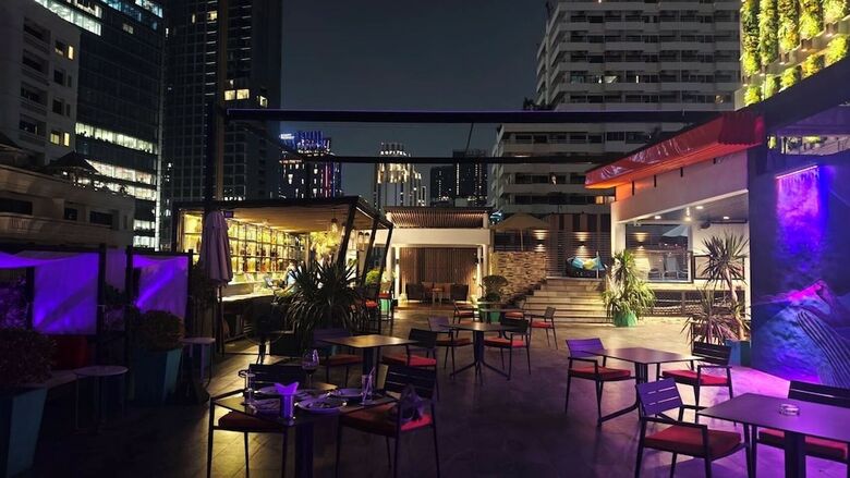 Hotel Citrus Suites Sukhumvit 6 By Compass Hospitality