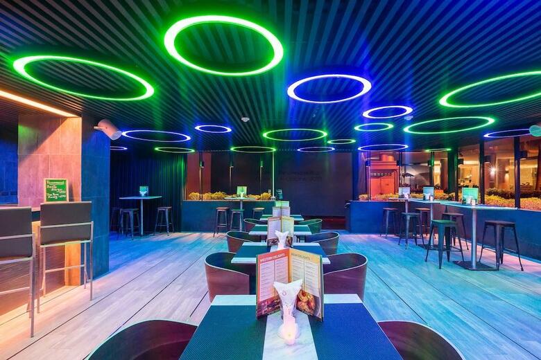 Hotel Citrus Suites Sukhumvit 6 By Compass Hospitality