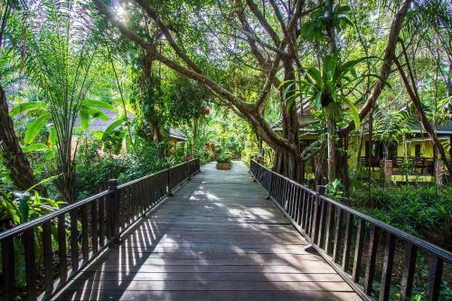 Hotel Sunda Resort