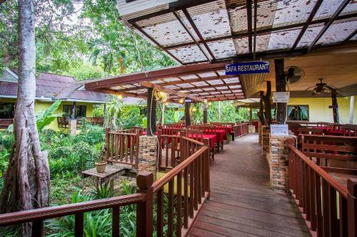 Hotel Sunda Resort