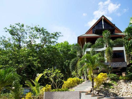 Thara Bayview Villa