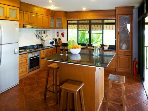 Thara Bayview Villa