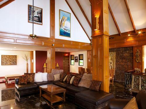 Thara Bayview Villa