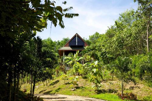 Thara Bayview Villa