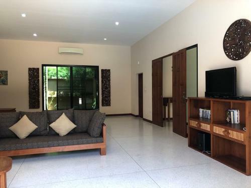 Baan Santi Villa