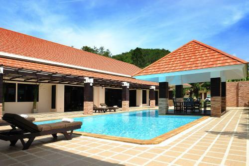 Baan Santi Villa