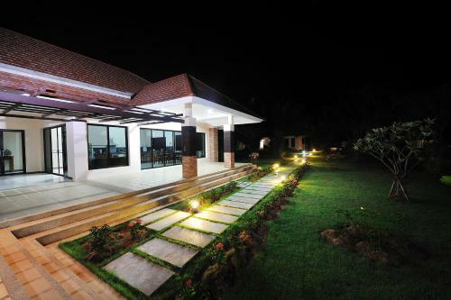 Baan Santi Villa