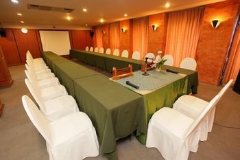 Pin Hotel