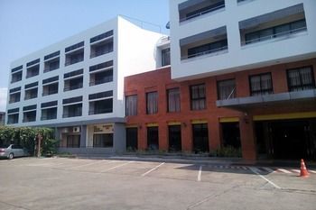 Pin Hotel