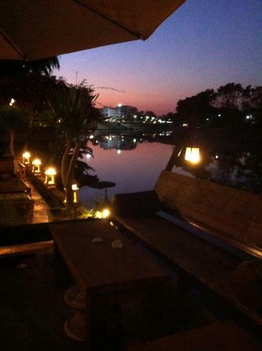 Posada The Riverside Guest House