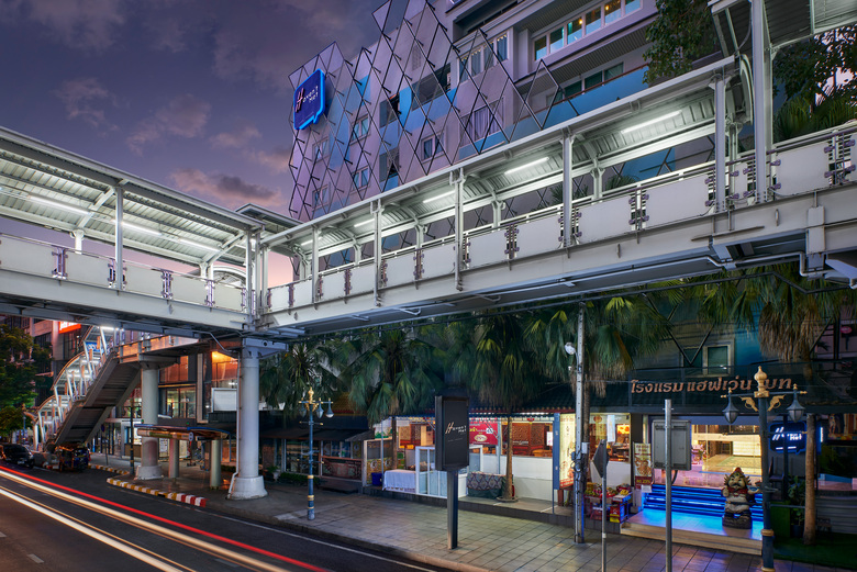 Haven't Met Hotel Silom