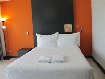 Hotel Hub De Leaf @ Rayong