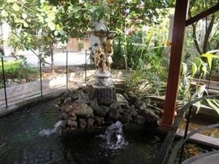 Golden Cupids Hotel