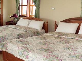 Golden Cupids Hotel
