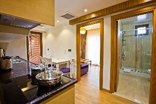 Panagia Suite Hotel