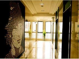 Iu Hotel Chengdu New International Conference And