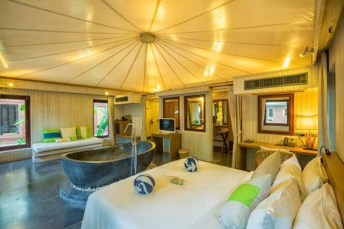 Hotel The Treasure Resort Koh Matsum