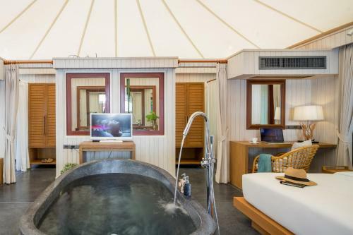 Hotel The Treasure Resort Koh Matsum