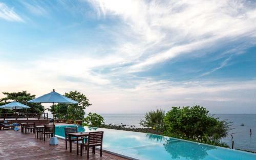 Hotel The Treasure Resort Koh Matsum