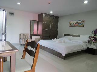 Siam Privi Hotel