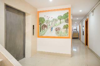 Oyo 239 Dee Viking Hotel Patong
