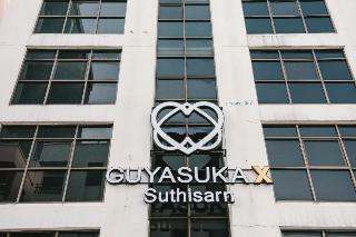 Albergue Guyasuka X Suthisarn