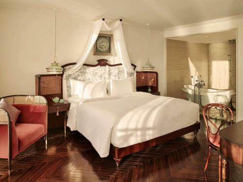Hotel Perle D'orient Cat Ba - Mgallery