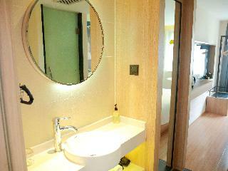 Hotel Ibis Styles Shanghai Qingpu Spor