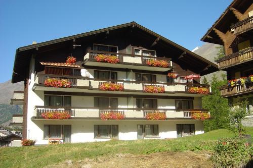 Apartamentos Haus Amor
