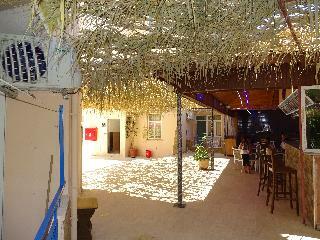 Side Forever Apart Hotel