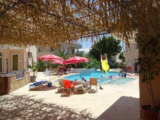 Side Forever Apart Hotel
