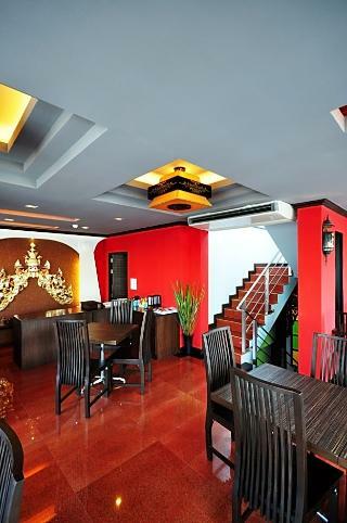 Chalelarn Hotel