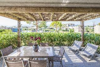 Hotel P&v Premium Residence Les Villas de Porto- Vecchio