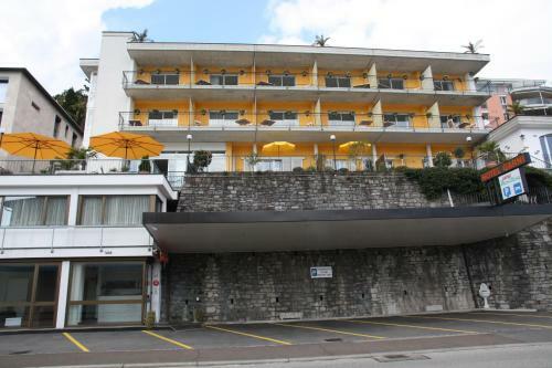 Hostal Hotel Garni Morettina