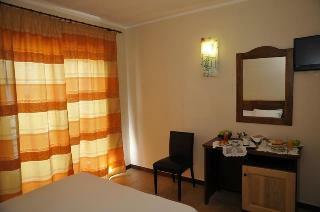 Hotel Fly
