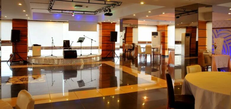Expo Park Hotel