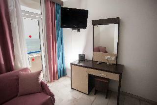 Semt Luna Beach Hotel