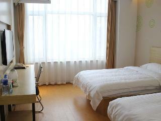 Hotel Greentree Inn Dalian North Railway Station Express