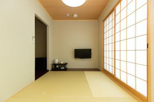 Karasuma Rokujo Hotel