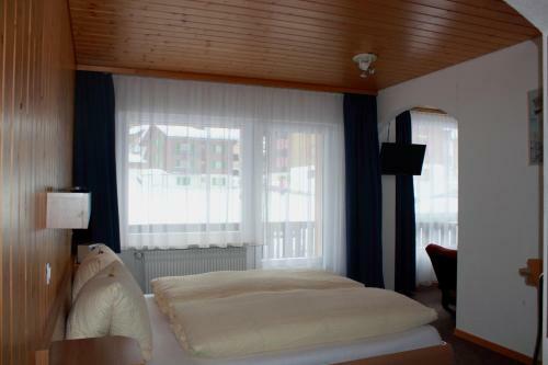 Hotel Alpha