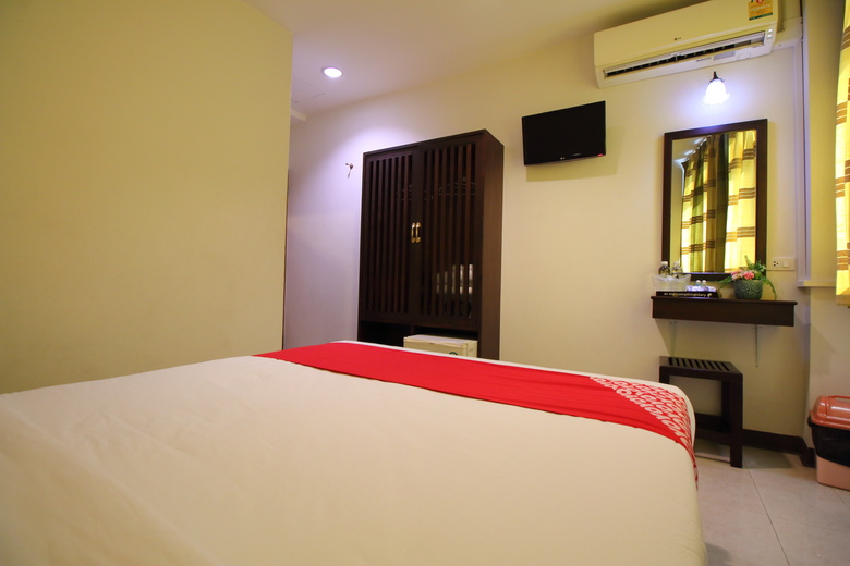 Hotel Oyo 484 Pannee Residence Khaosan