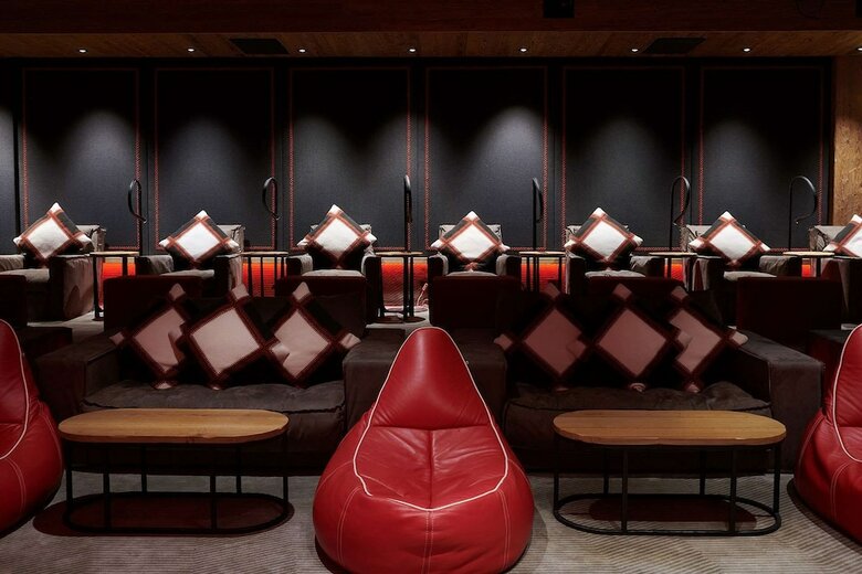 Hotel The Alpina Gstaad