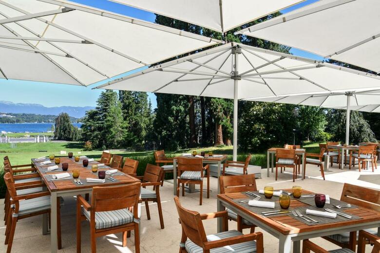 Hotel Parc Des Eaux Vives